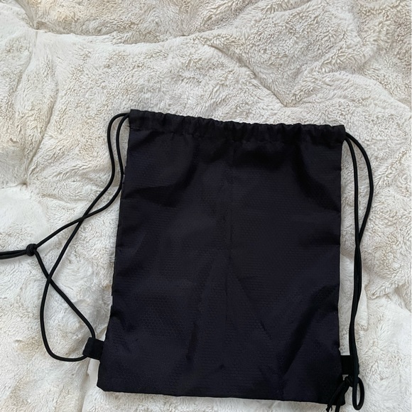 Haikyuu Manga Anime drawstring bag with lovely artwork perfect for school & work - Picture 2 of 4